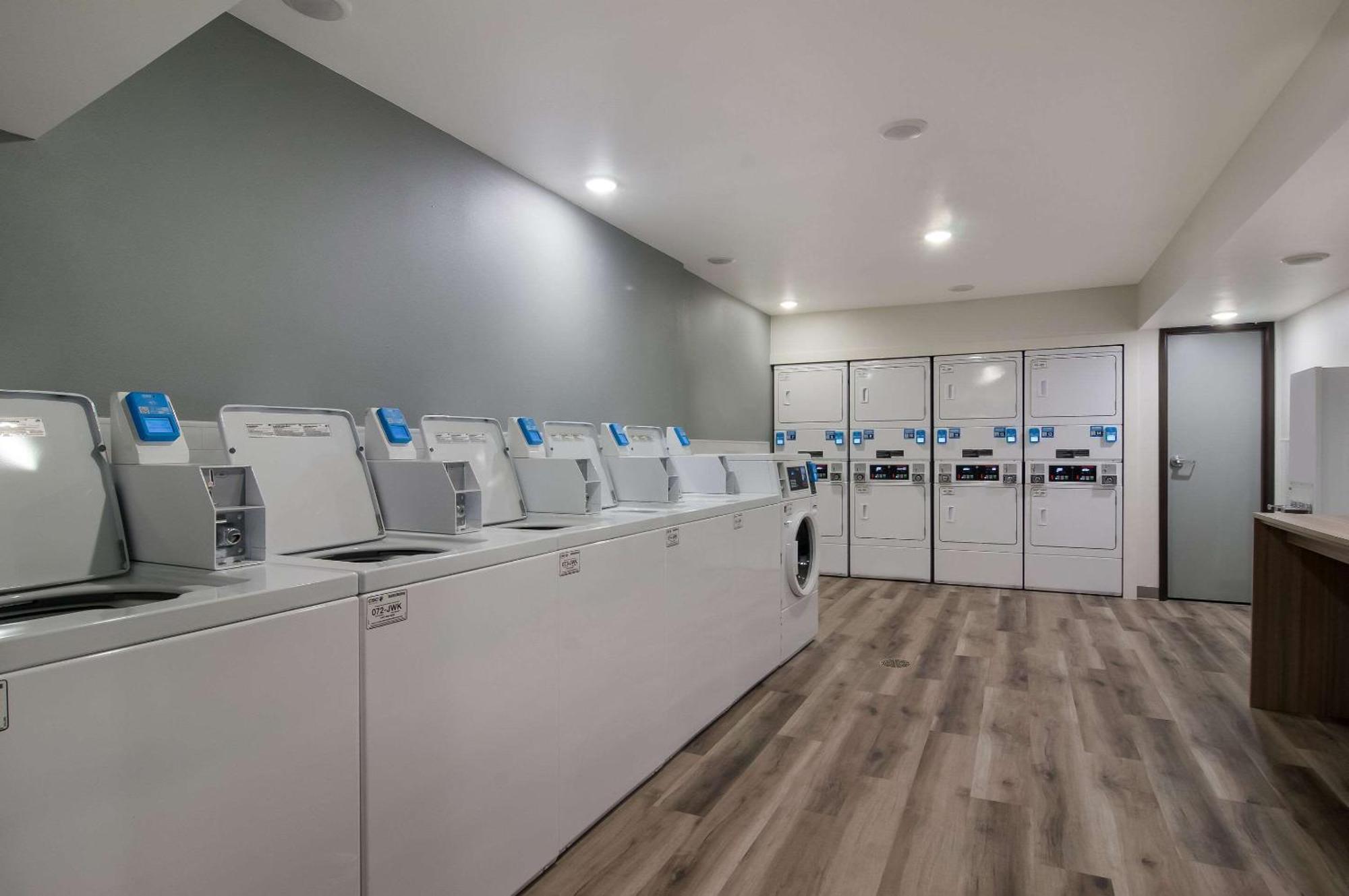 Woodspring Suites Olympia - Lacey Zewnętrze zdjęcie